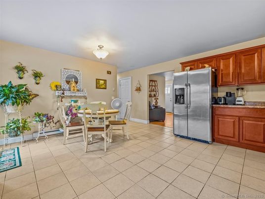 Dining room, Interior, Kitchen, Stainless Steel Appliances