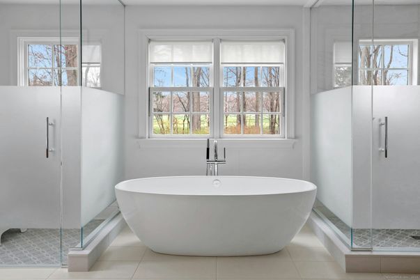 Bathroom, Free Standing Baths, Glass Shower, Interior