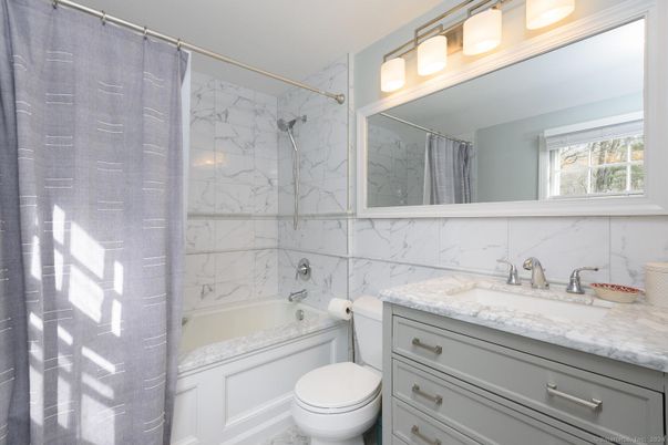 Bathroom, Interior, Marble Walls