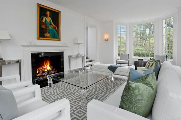 Fireplace, Interior, Living room