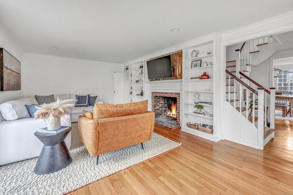 Fireplace, Interior, Living room, Recessed Lighting, Wood Texture Flooring