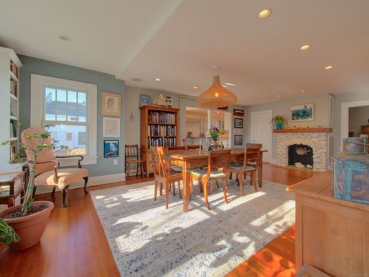 Dining room, Fireplace, Interior, Recessed Lighting, Wood Texture Flooring