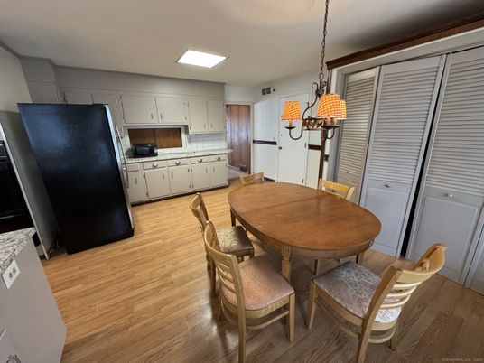 Dining room, Interior, Kitchen, Pendant Lights, Wood Texture Flooring