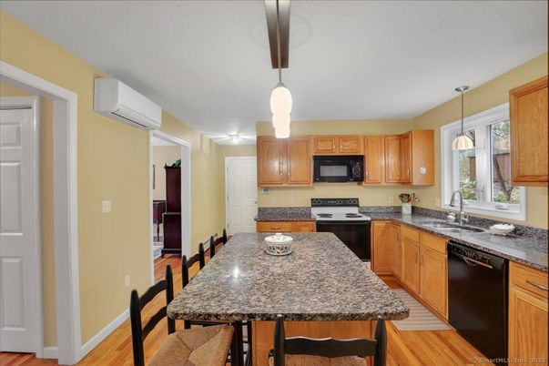 Interior, Kitchen, Pendant Lights, Wood Texture Flooring