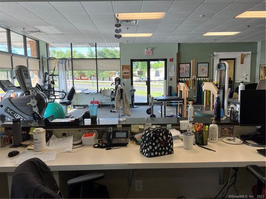 Fitness Equipment, Interior, Recessed Lighting