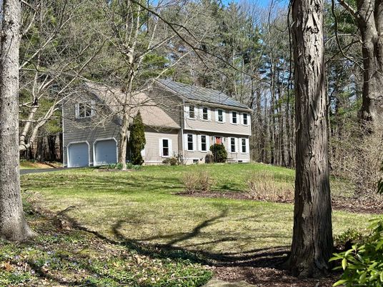 Attached, Backyard, Exterior, Facade, Georgian