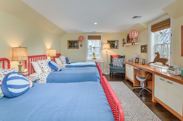 Bedroom, Home Office, Interior, Recessed Lighting, Wood Texture Flooring