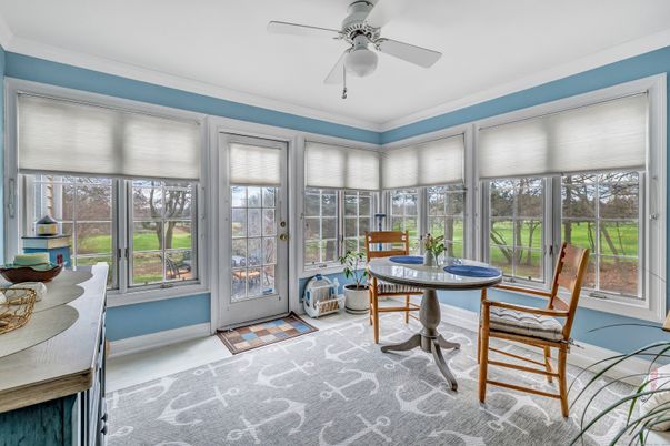 Dining room, Interior, Sun Room