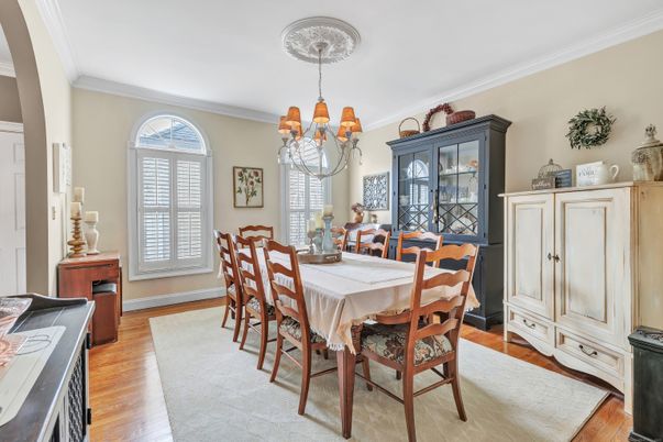 Chandelier, Dining room, Interior, Wood Texture Flooring