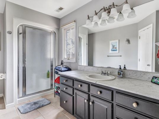 Bathroom, Dual Sink Vanities, Interior