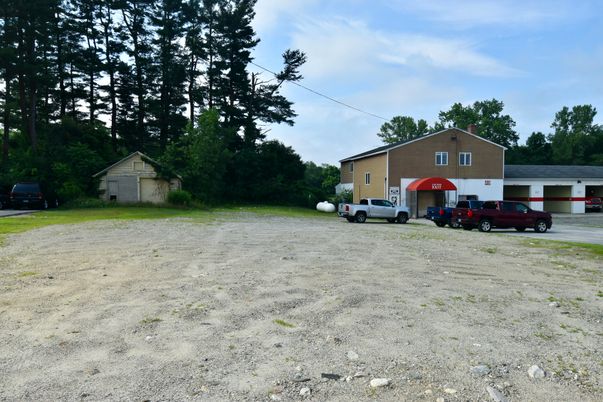 Backyard, Detached Garage, Exterior