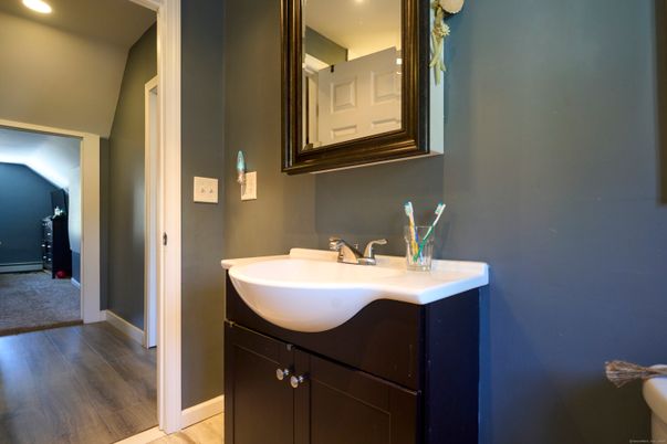 Bathroom, Interior, Recessed Lighting, Wood Texture Flooring