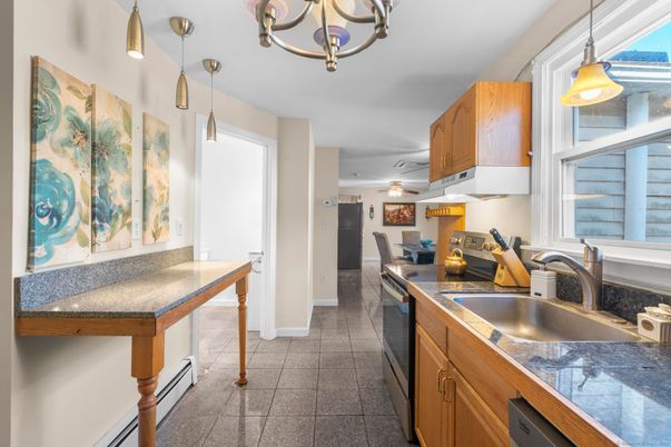 Dining room, Interior, Kitchen, Pendant Lights