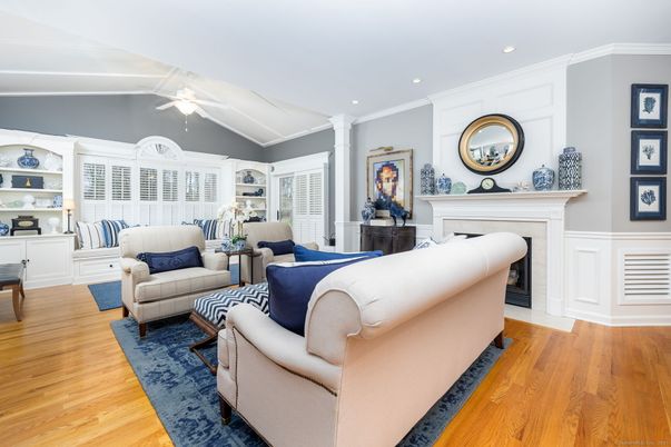 Fireplace, Interior, Living room, Recessed Lighting, Wood Texture Flooring