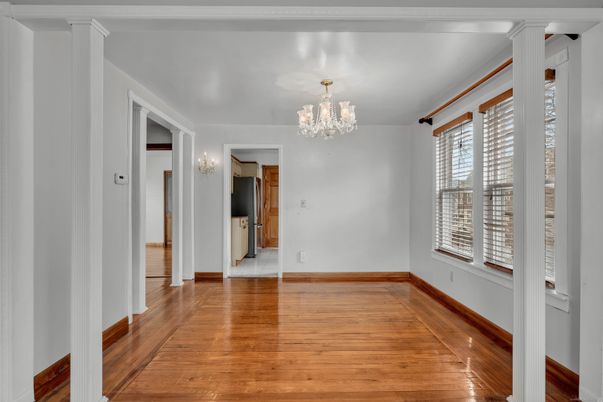 Chandelier, Empty room, Interior, Wood Texture Flooring