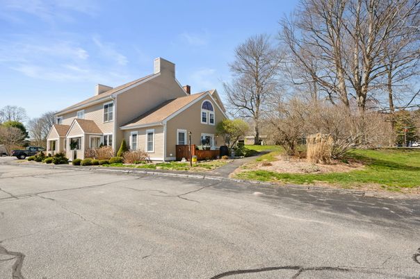 Backyard, Exterior, Facade, Cape Cod