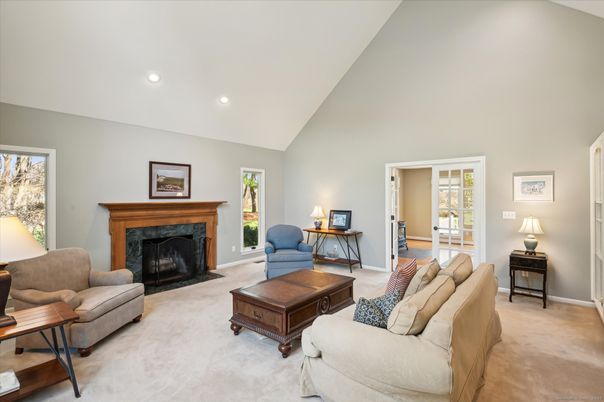 Fireplace, Interior, Living room, Recessed Lighting