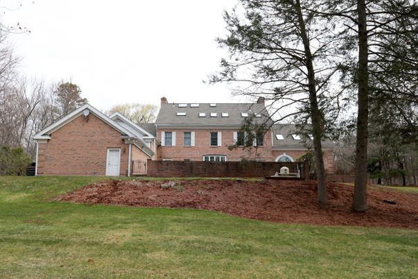 Backyard, Exterior, Facade, Brick Facade, Brick Traditional