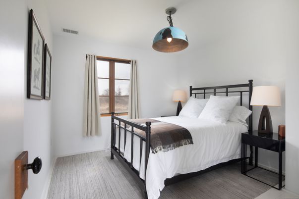 Bedroom, Interior, Pendant Lights