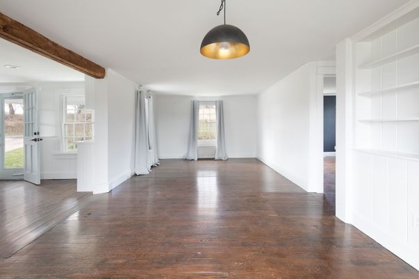 Empty room, Interior, Pendant Lights, Wood Texture Flooring