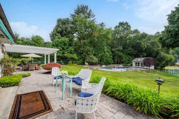 Backyard, Exterior, Pool