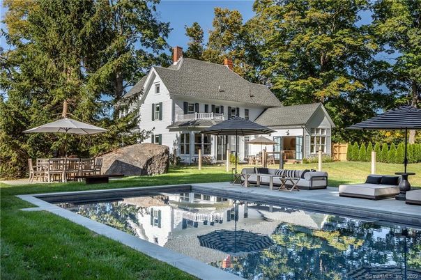 Backyard, Exterior, Pool
