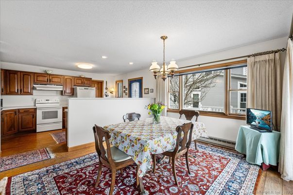 Chandelier, Dining room, Interior, Kitchen, Recessed Lighting, Wood Texture Flooring
