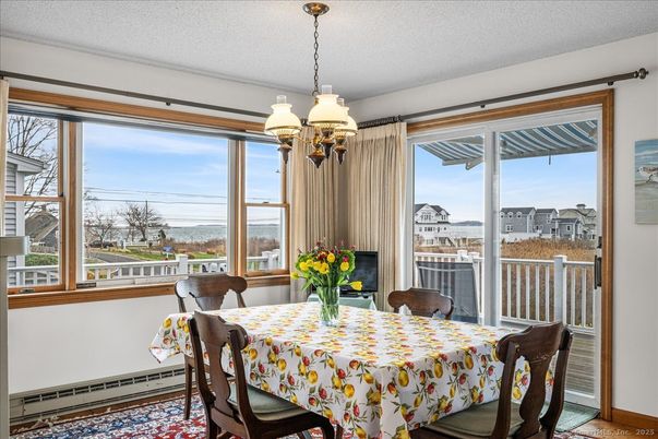 Dining room, Interior, Pendant Lights