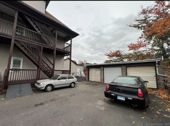 Detached Garage, Exterior