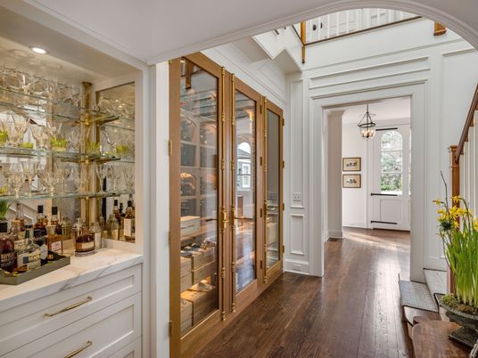 Interior, Pendant Lights, Recessed Lighting, Wood Texture Flooring