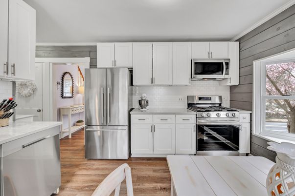 Interior, Kitchen, Stainless Steel Appliances, Wood Texture Flooring