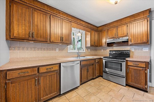 Interior, Kitchen, Stainless Steel Appliances