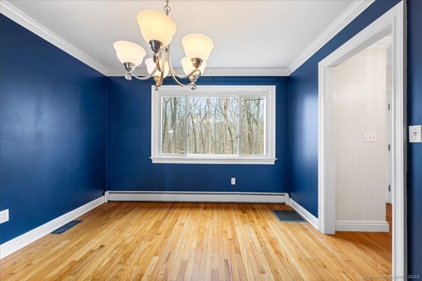 Chandelier, Empty room, Interior, Wood Texture Flooring