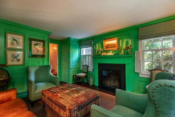 Fireplace, Interior, Living room