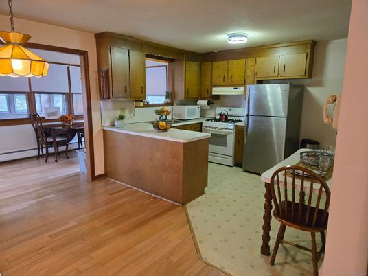 Dining room, Interior, Kitchen, Pendant Lights, Wood Texture Flooring
