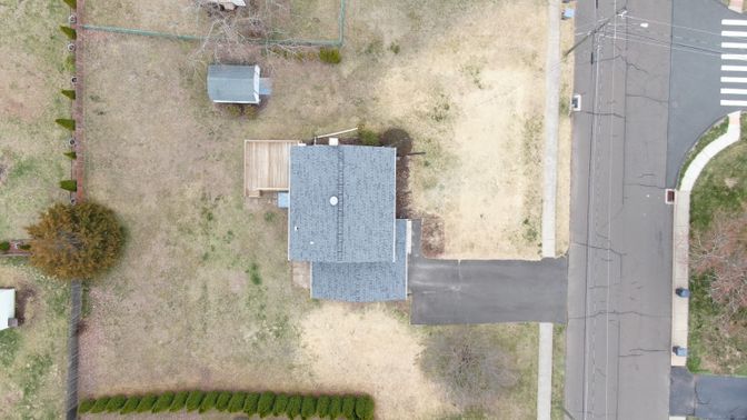 Exterior, Drone