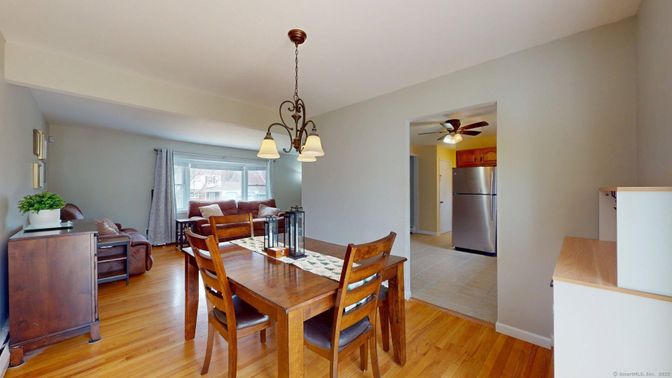 Chandelier, Dining room, Interior, Kitchen, Pendant Lights, Wood Texture Flooring