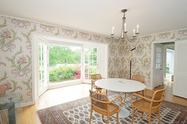 Chandelier, Dining room, Interior, Wood Texture Flooring