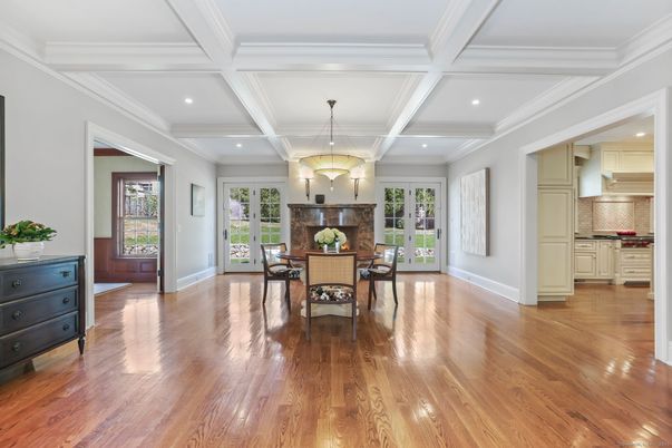 Dining room, Interior, Kitchen, Pendant Lights, Recessed Lighting, Wood Texture Flooring