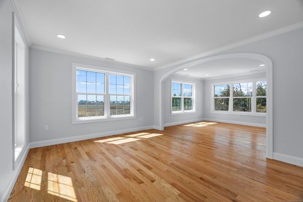 Empty room, Interior, Recessed Lighting, Wood Texture Flooring