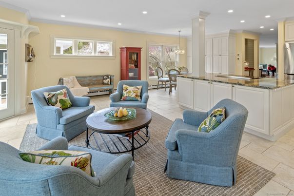 Dining room, Interior, Kitchen, Living room, Pendant Lights, Recessed Lighting