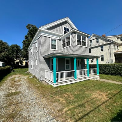 Backyard, Exterior, Facade, Queen Anne Victorian