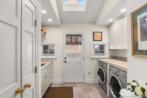 Interior, Recessed Lighting, Washer