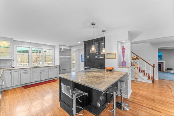 Interior, Kitchen, Pendant Lights, Recessed Lighting, Wood Texture Flooring
