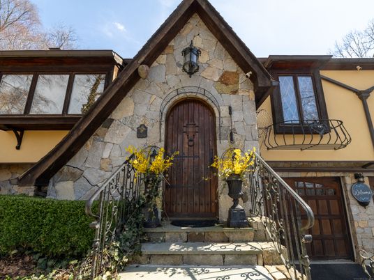 Exterior, Facade, None