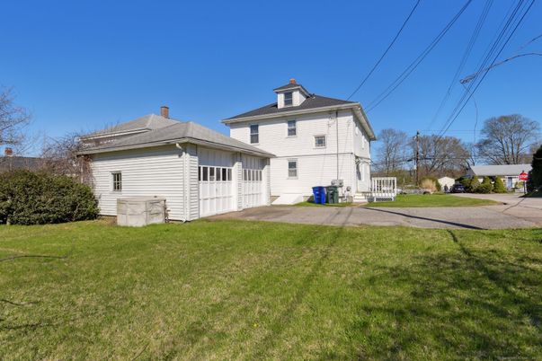 Backyard, Detached Garage, Exterior
