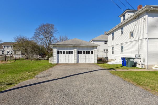 Backyard, Detached Garage, Exterior