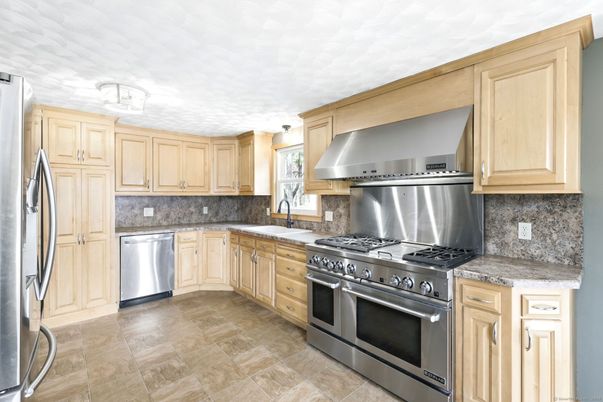 Interior, Kitchen, Stainless Steel Appliances