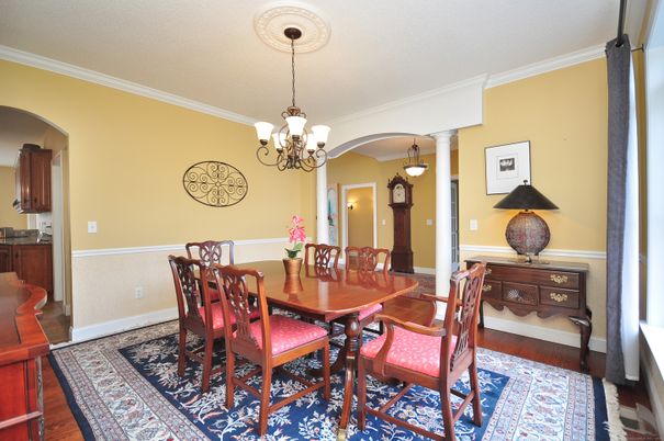 Chandelier, Dining room, Interior, Pendant Lights, Wood Texture Flooring