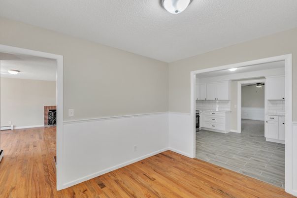 Empty room, Interior, Kitchen, Wood Texture Flooring